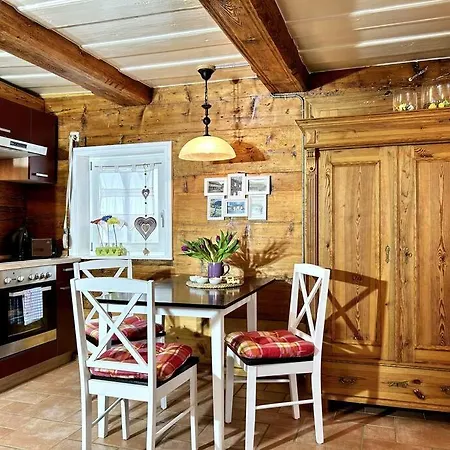 Historische Blockstube Anno 1763 - Romantisches Studio-apartment Mit Infrarot-sauna * גרוסשונאו