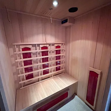 Apartment Historische Blockstube Anno 1763 - Romantisches Studio-apartment Mit Infrarot-sauna Großschönau